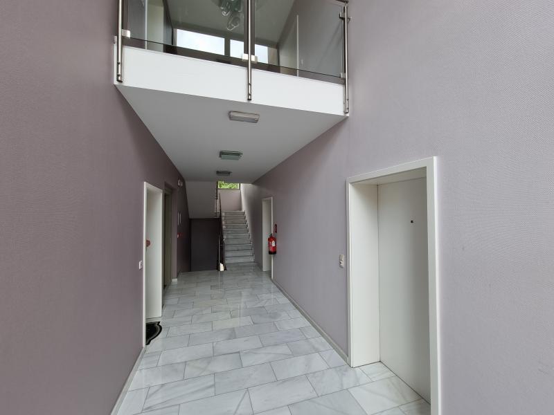 Appartement de prestige au rez, 2 ch.à.c., bien situé située à 4721 La Calamine 
