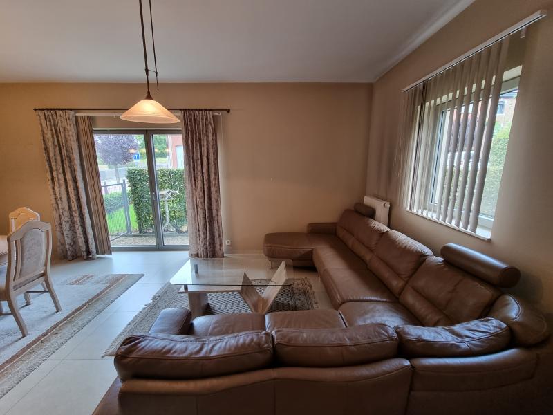 Appartement de prestige au rez, 2 ch.à.c., bien situé située à 4721 La Calamine 