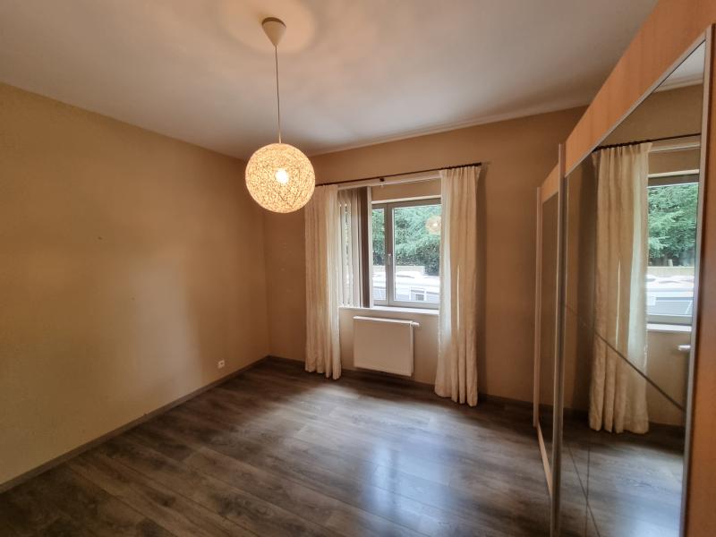 Appartement de prestige au rez, 2 ch.à.c., bien situé située à 4721 La Calamine 