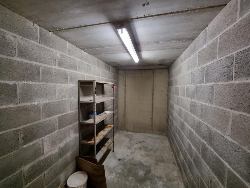 Appartement de prestige au rez, 2 ch.à.c., bien situé située à 4721 La Calamine 