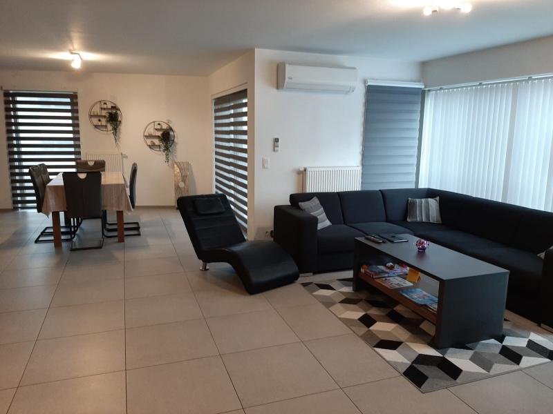 Modernes Appartement im EG mit 2 Schlafzimmer verkehrsgünstig gelegen in 4721 Kelmis 