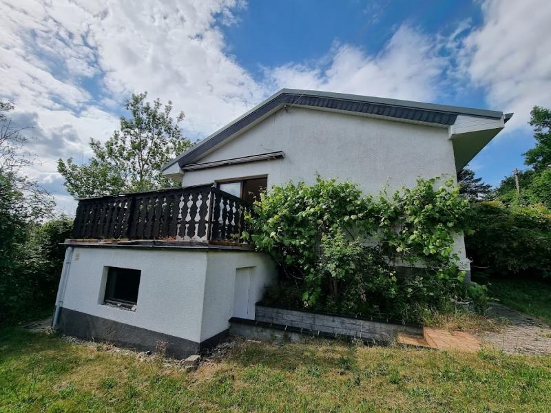 Bungalow in exponierter Lage mit schöner Aussicht in 4720 Kelmis 