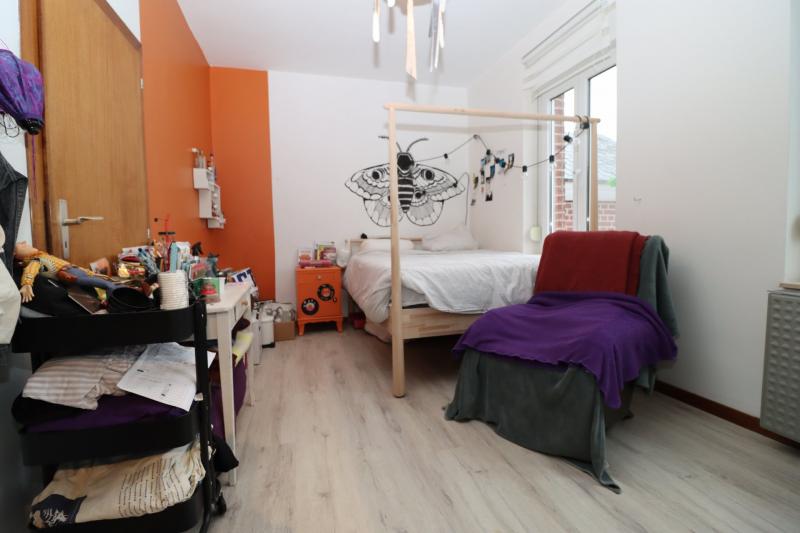 Renoviertes Reihenhaus mit 4 Schlafzimmern in Welkenraedt in 4840 Welkenraedt 