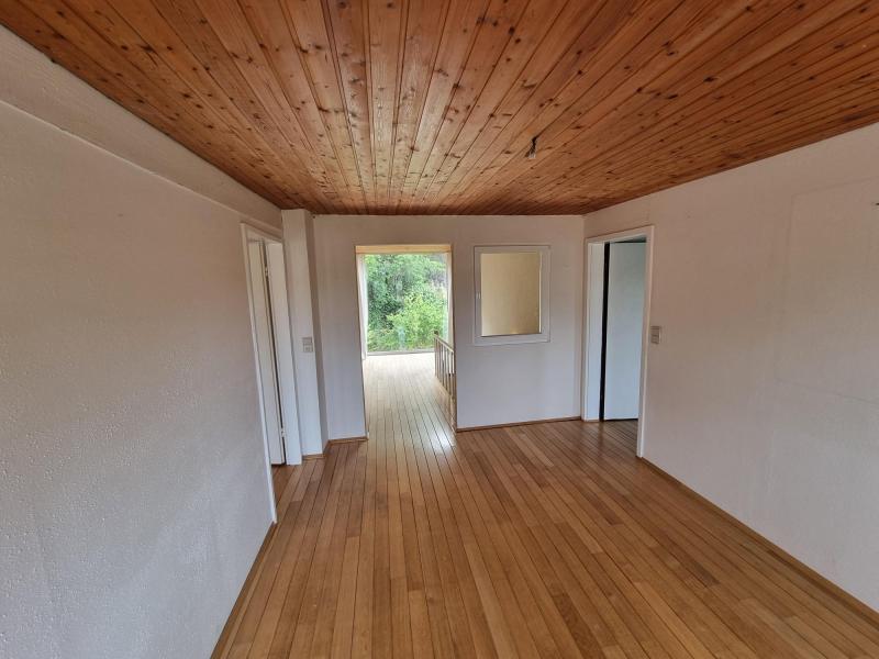 Belle maison en pierres de taille en situation privilégiée  située à 4710 Herbesthal 