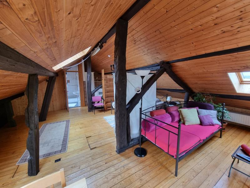 Belle maison en pierres de taille en situation privilégiée  située à 4710 Herbesthal 