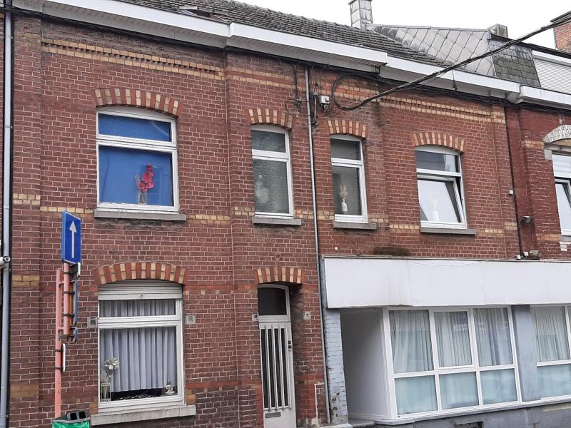 Klassisches Reihenhaus zentral gelegen in 4840 Welkenraedt 