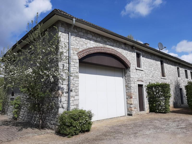 Hochwertig restauriertes Bauernhaus mit enormem Potential in 4730 Raeren (Belven) 