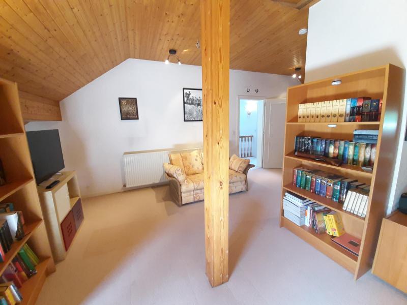 Hochwertig restauriertes Bauernhaus mit enormem Potential in 4730 Raeren (Belven) 