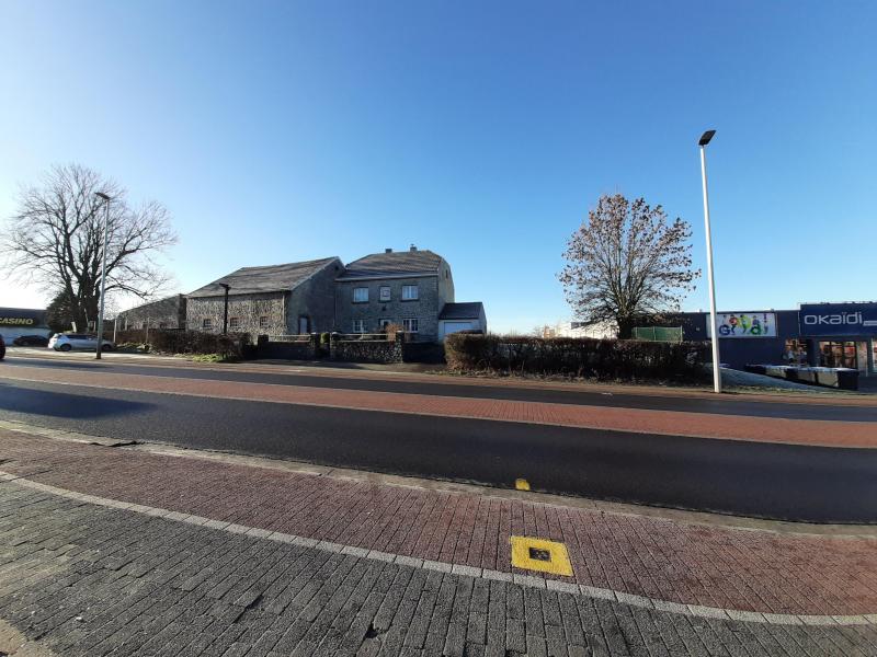 Propriété agricole sur un terrain spacieux dans la zone industrielle de Baelen située à 4837 Baelen 