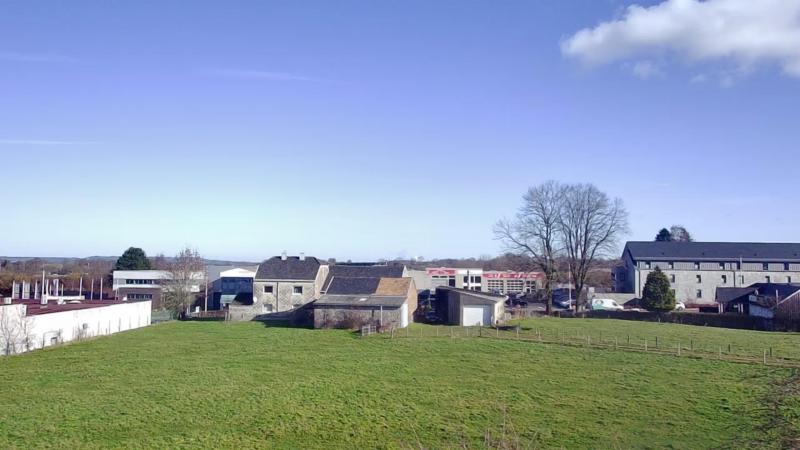 Bauernanwesen auf grosszügigem Grundstück in der Eupener Industriezone in 4837 Baelen