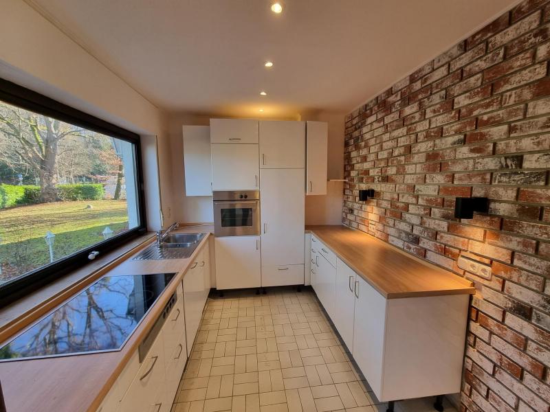 Superbe villa dans la ceinture verte et surplombant les toits de Hergenrath située à 4728 Hergenrath