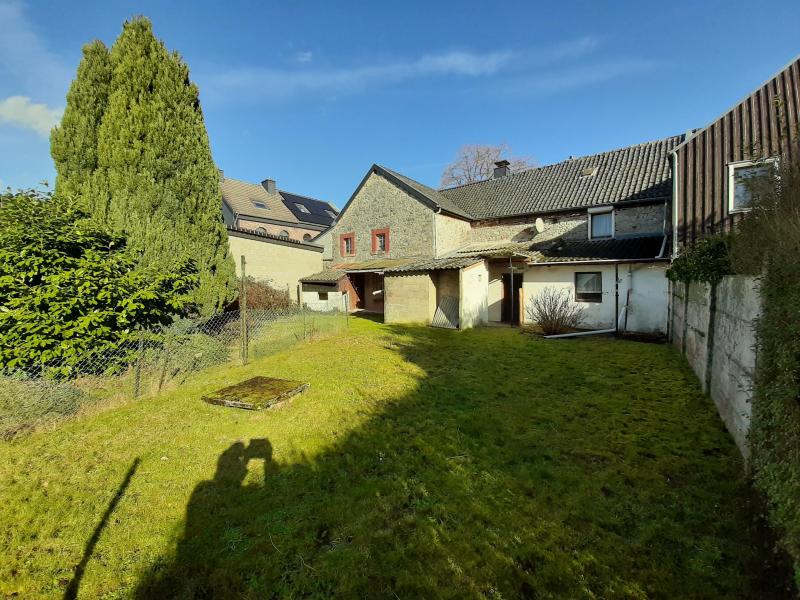 2 renovierungsbedürftige Häuser in Hergenrath als Einheit zu verkaufen  in 4728 Hergenrath 