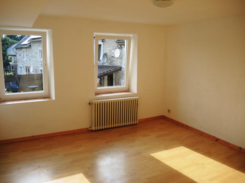 Appartement moderne avec 2 chambres à Raeren située à 4730 Raeren 