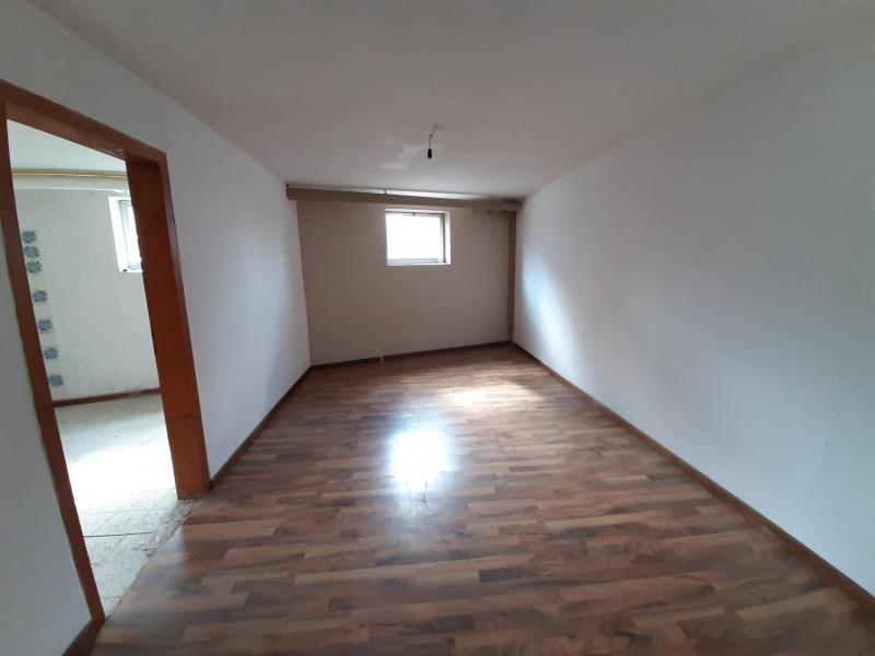 4-Fassadenhaus in Kelmis optimal gelegen mit Potential in 4720 Kelmis