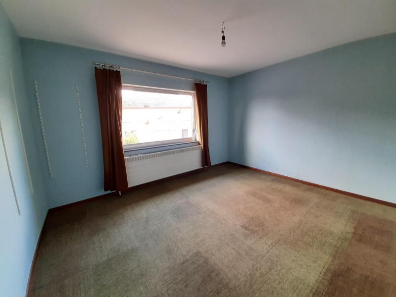 4-Fassadenhaus in Kelmis optimal gelegen mit Potential in 4720 Kelmis