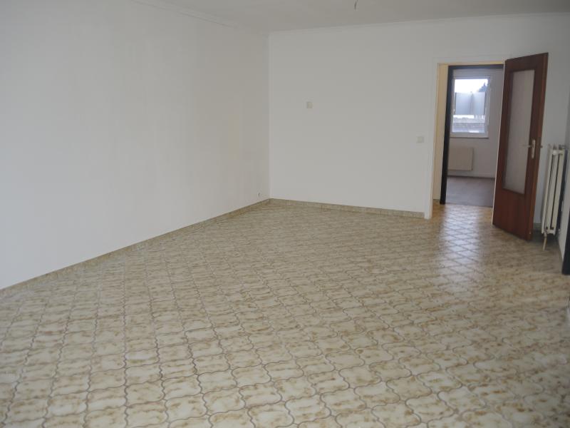 Appartement lumineux au deuxième étage d'une résidence située à 4840 Welkenraedt 