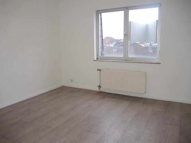Appartement lumineux au deuxième étage d'une résidence située à 4840 Welkenraedt 
