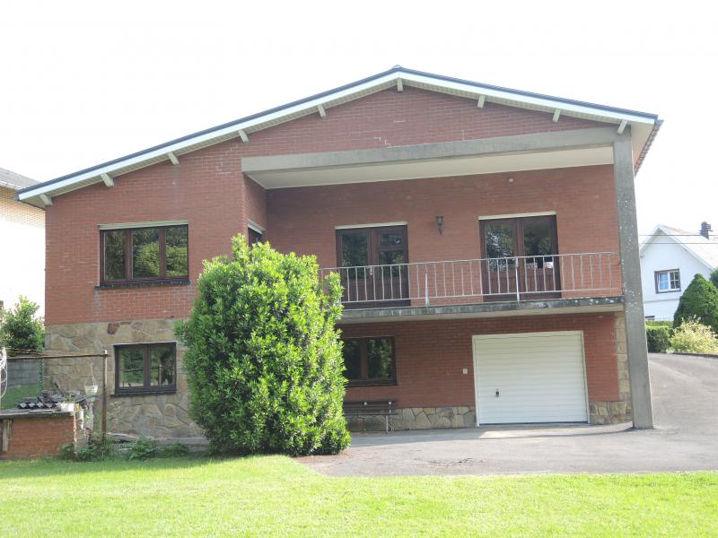 Schöner Bungalow in exponierter Lage  in 4800 Lambermont 