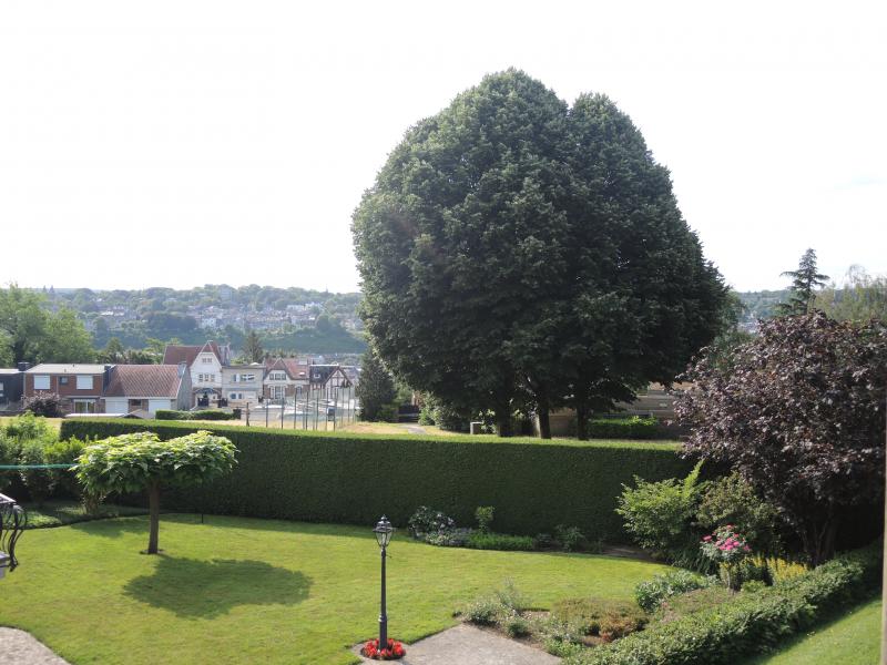 Schöner Bungalow in exponierter Lage  in 4800 Lambermont 