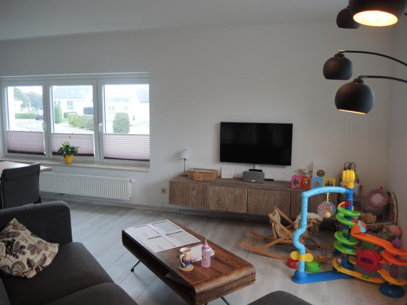 Bel appartement avec vue imprenable, jardin et grand balcon située à 4728 Hergenrath