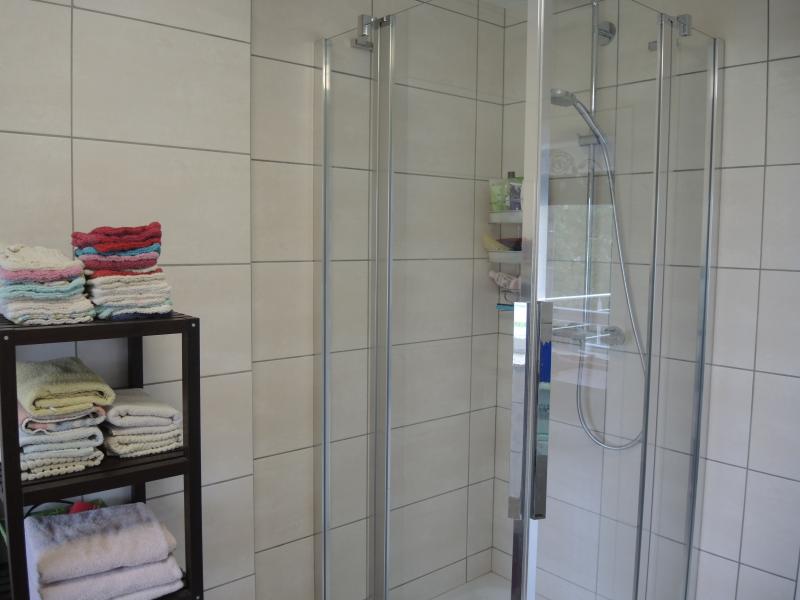Bel appartement avec vue imprenable, jardin et grand balcon située à 4728 Hergenrath