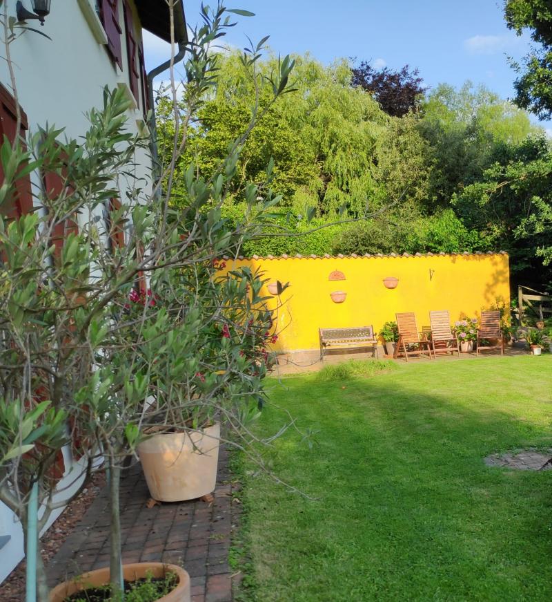 Schönes Landhaus im Cottagestil in einzigartiger Lage in 4728 Hergenrath 