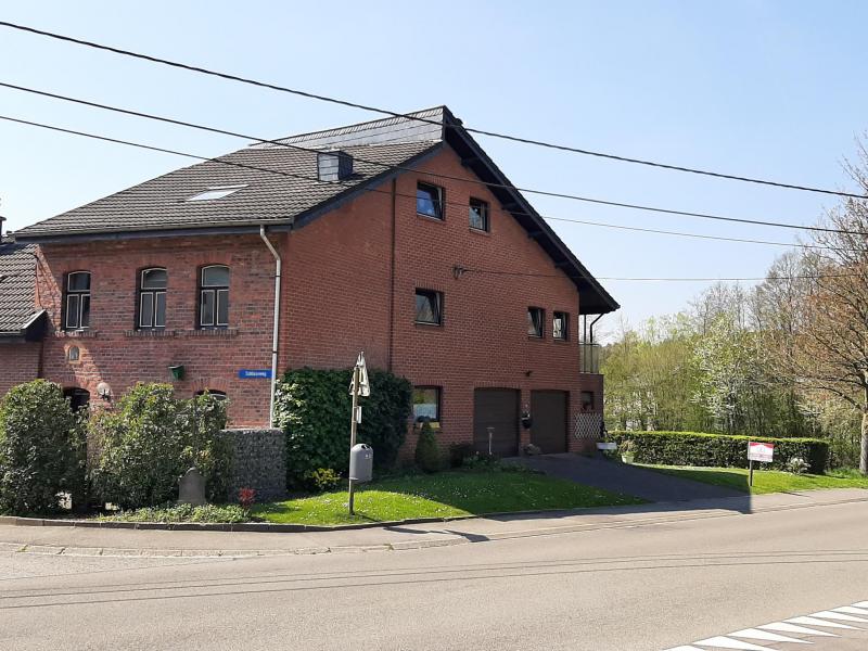Maison unifamiliale soigneusement restaurée située à 4730 Hauset 