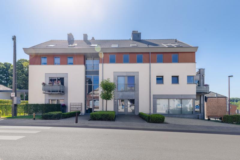 Nouvel appartement moderne avec grand balcon située à 4721 Neu-Moresnet 
