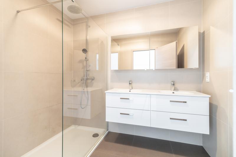 Nouvel appartement moderne avec grand balcon située à 4721 Neu-Moresnet 