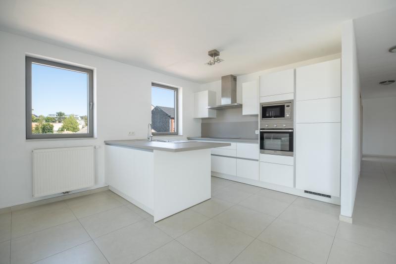 Nouvel appartement moderne avec grand balcon située à 4721 Neu-Moresnet 