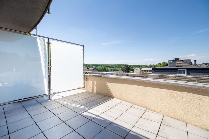 Nouvel appartement moderne avec grand balcon située à 4721 Neu-Moresnet 