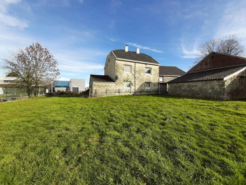 Bauernanwesen auf grosszügigem Grundstück in der Eupener Industriezone in 4837 Baelen