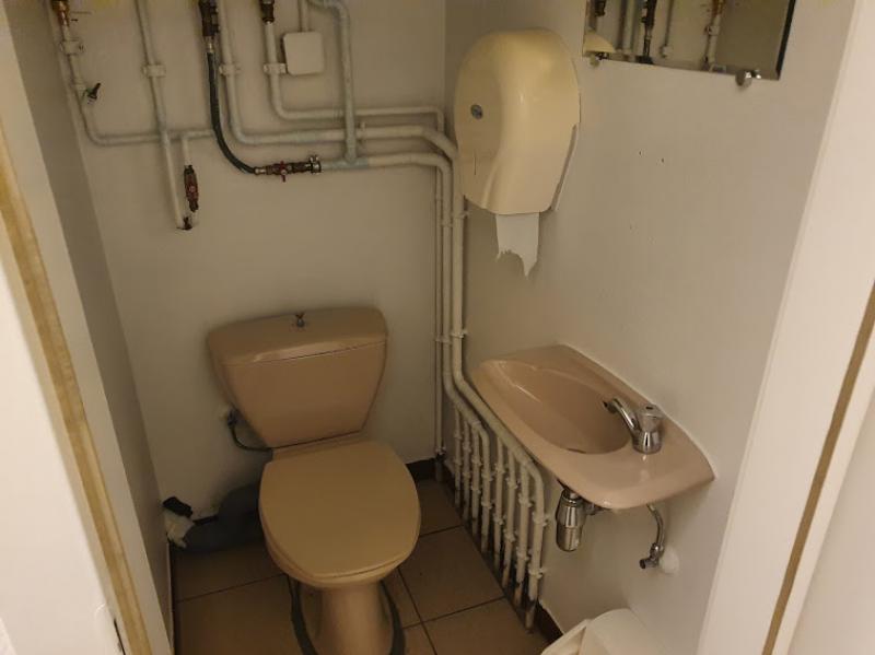 Sehr interessant gelegene Büro- oder Geschäftsfläche in Welkenraedt in 4840 Welkenraedt