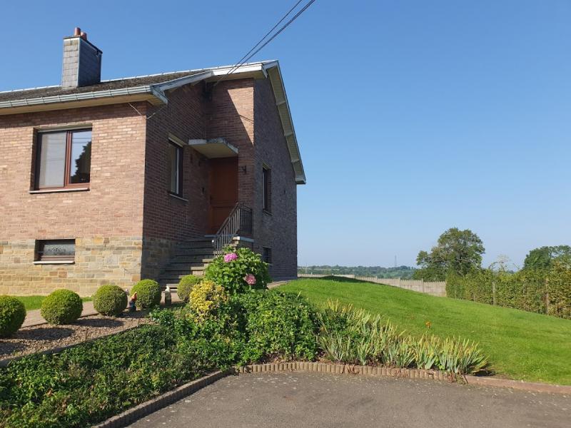 Schönes Reihenendhaus mit atemberaubender und unverbaubarer Weitsicht in 4890 Thimister