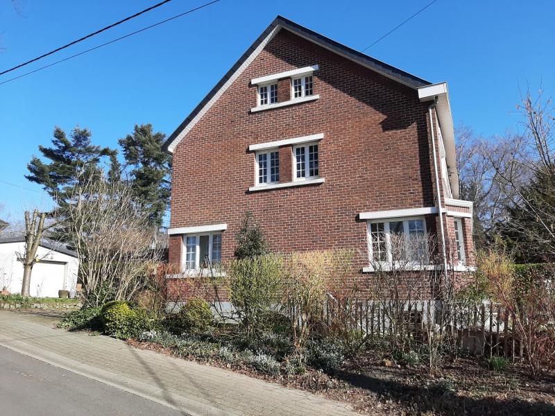 Doppelhaushälfte im Zentrum von Hergenrath in 4728 Hergenrath