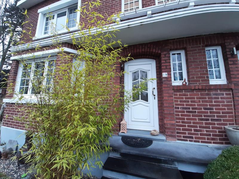 Doppelhaushälfte im Zentrum von Hergenrath in 4728 Hergenrath