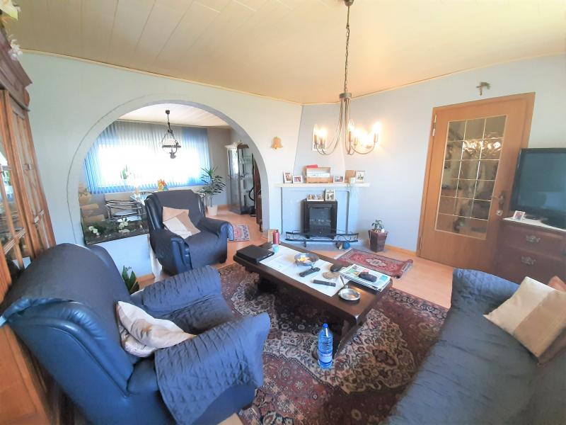 Gemütliches Einfamilienhaus in guter Lage als Investition in 4721 Kelmis