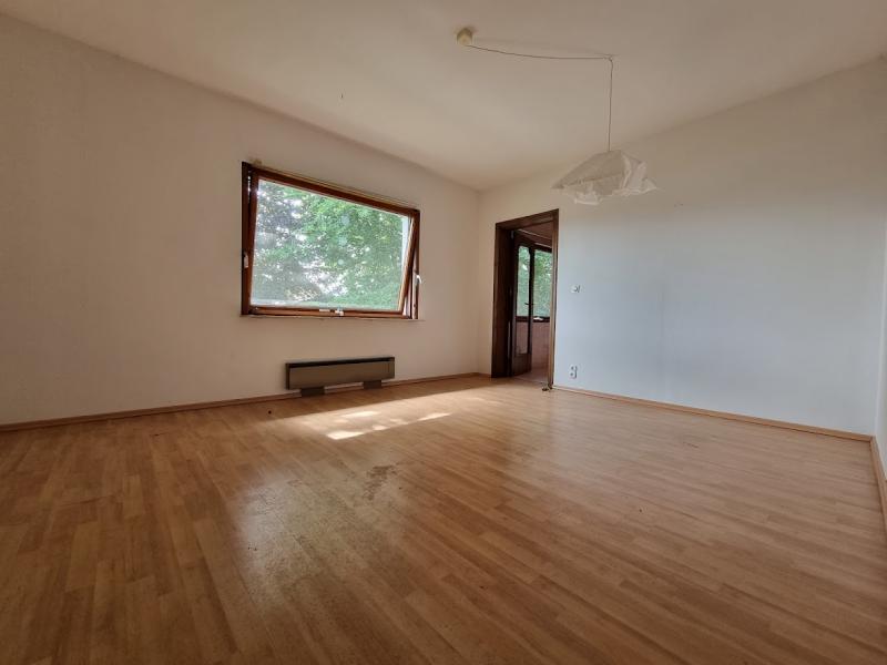 Bungalow in exponierter Lage mit schöner Aussicht in 4720 Kelmis