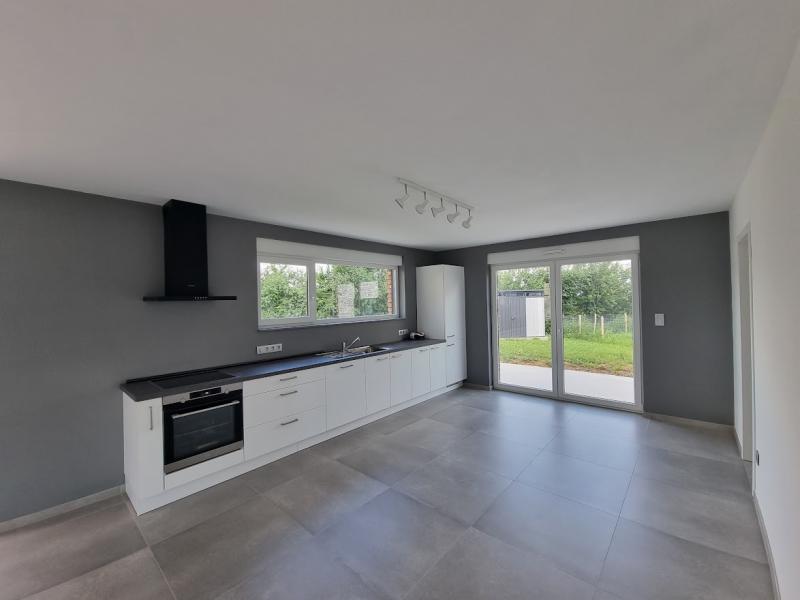 Neues 4-Fassadenhaus in ruhiger Lage in 4710 Lontzen