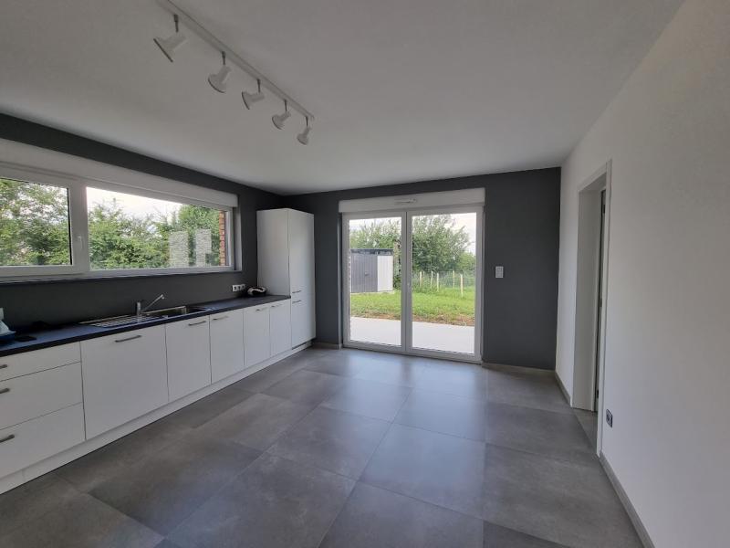 Neues 4-Fassadenhaus in ruhiger Lage in 4710 Lontzen