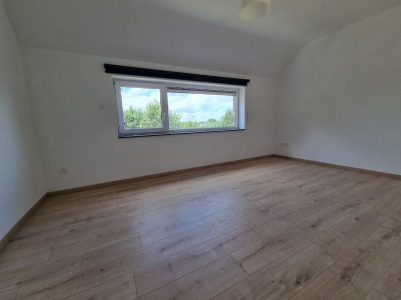 Neues 4-Fassadenhaus in ruhiger Lage in 4710 Lontzen