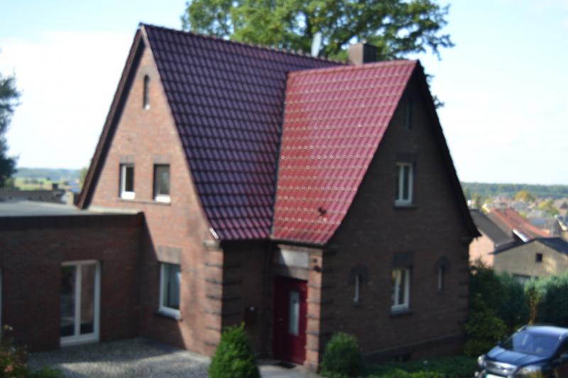 Exklusives Wohnen mit Fernblick und Privatwald nur 25 Min. von Düsseldorf in D-41849 Wassenberg - Birgelen