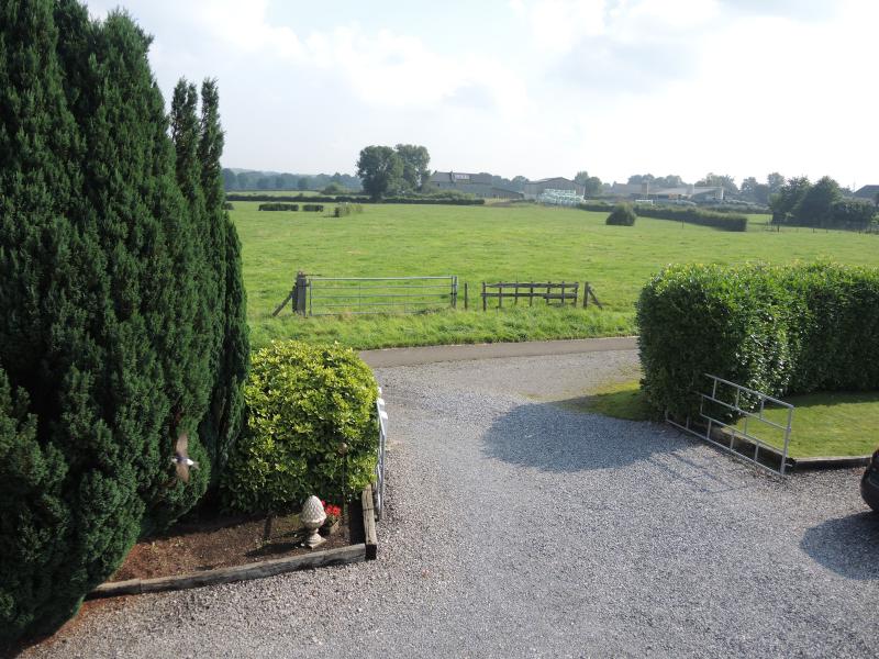 Gepflegtes Appartement in Grenznähe in 4731 Eynatten