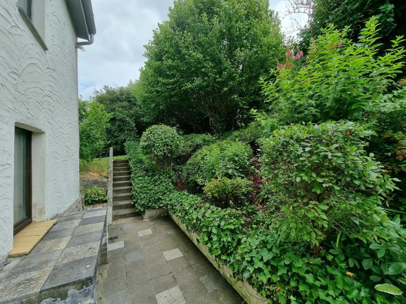 Schönes Bruchsteinhaus in bester Lage in 4710 Herbesthal