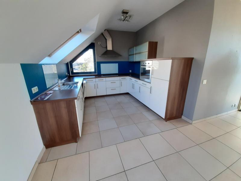 Helles Appartement auf der zweiten Etage im Zentrum von Montzen in 4850 Montzen