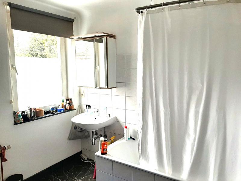 Doppelhaushälfte im Zentrum von Hergenrath mit Garten in Südlage in 4728 Hergenrath