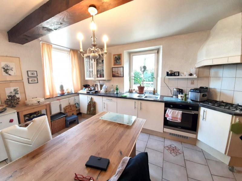 Historisches Reihenendhaus mit Charme in 4850 Montzen