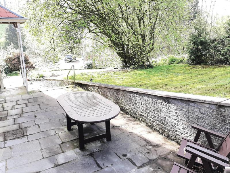 Schönes Landhaus mit Dependenzen von Natur umgeben in 4710 Lontzen