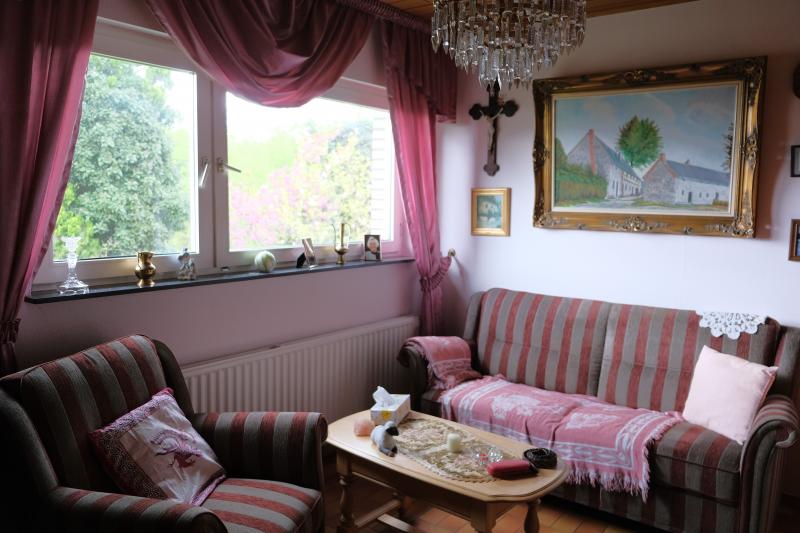 Sehr schöner Bungalow im Zentrum von Hergenrath in 4728 Hergenrath