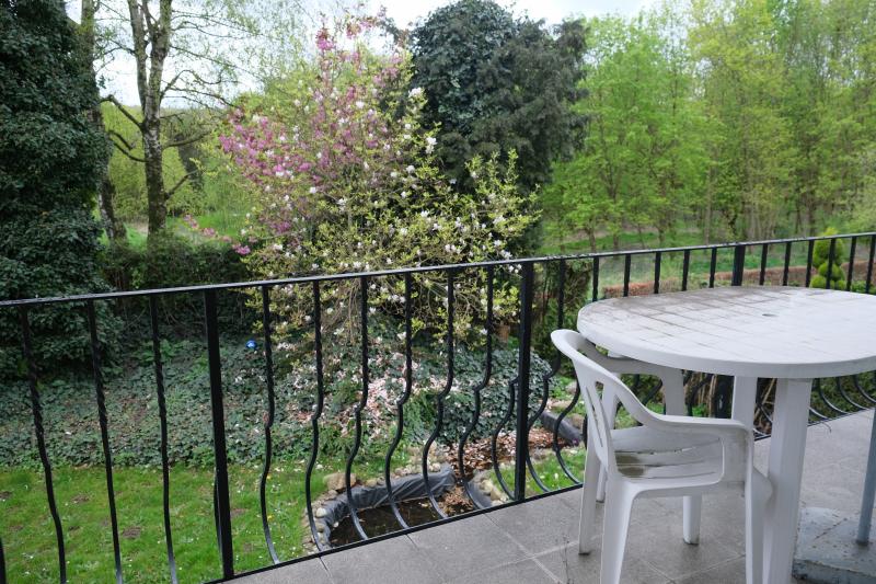 Sehr schöner Bungalow im Zentrum von Hergenrath in 4728 Hergenrath